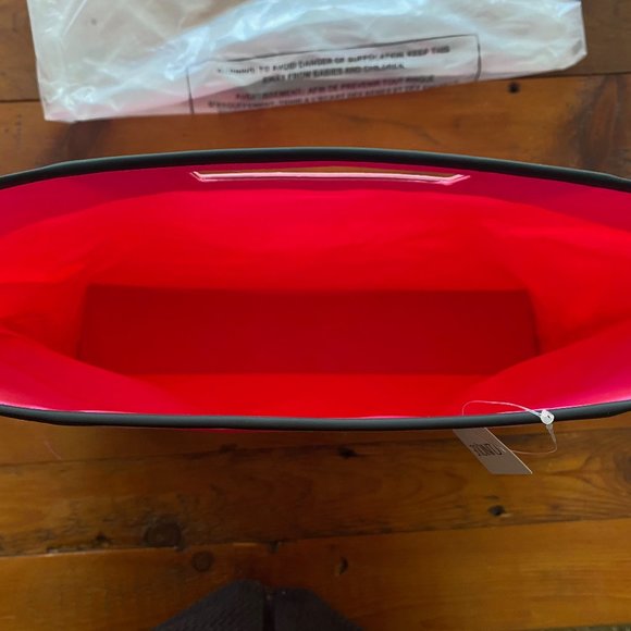 CLINIQUE PINK TOTE BAG SQUARE SHAPE- SO CUTE! - RARE - BRAND NEW WITH TAGS - Picture 5 of 5